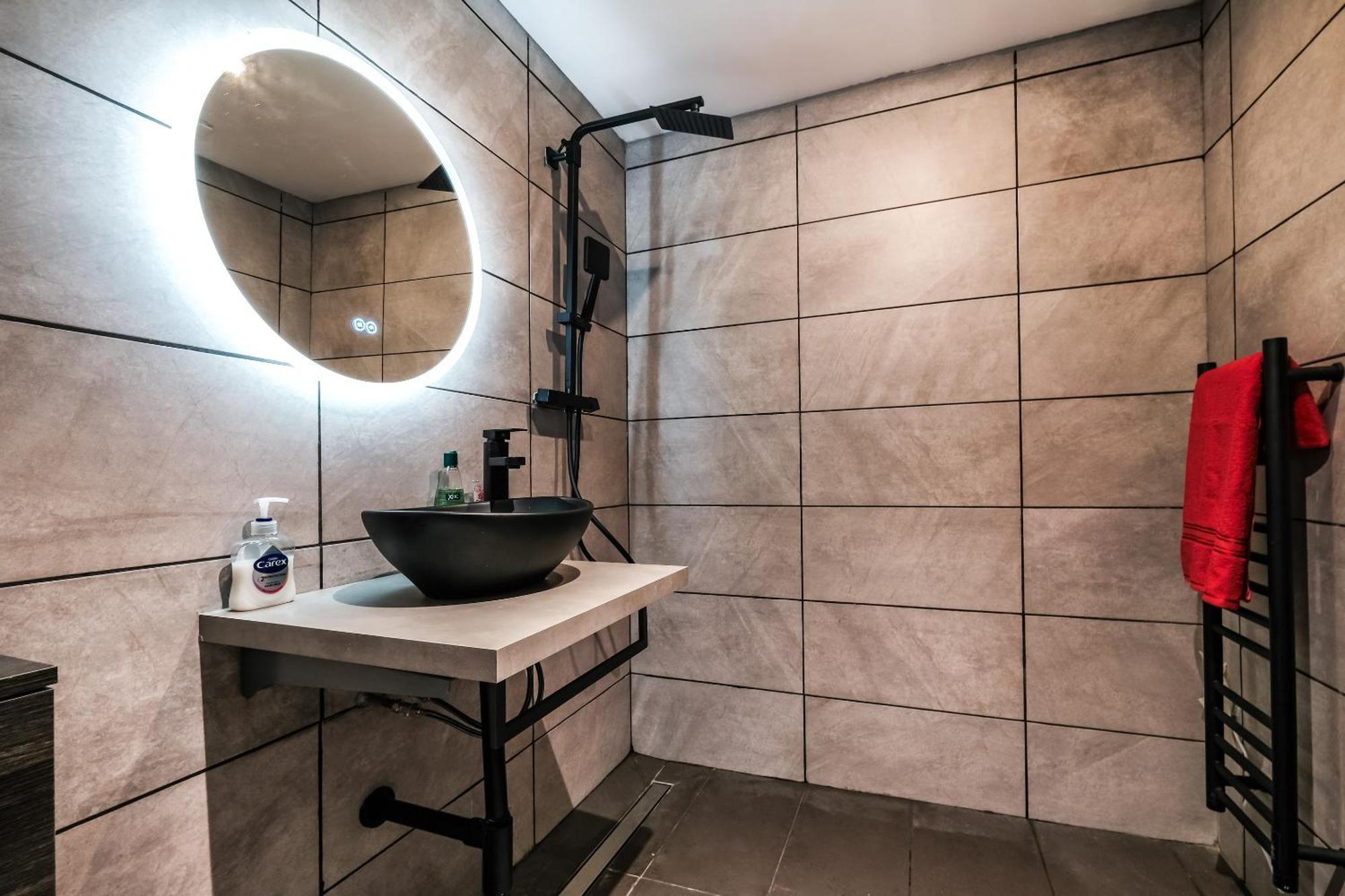 Spacious Apartment In Piccadilly Sleep 6 Vrb ロンドン エクステリア 写真